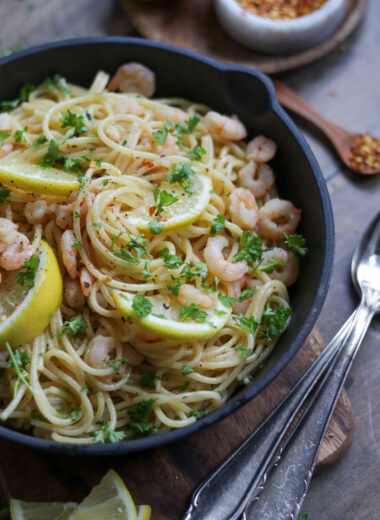 Spaghetti mit Garnelen – mit Knoblauch und Sahne Sauce