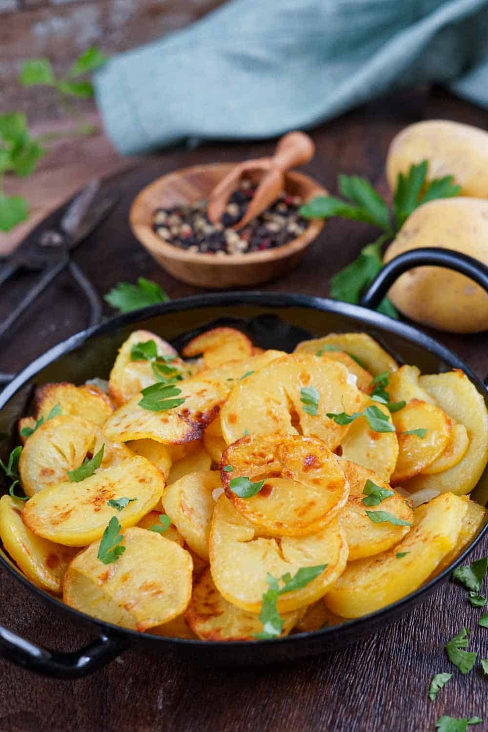 Bratkartoffeln aus gekochten Kartoffeln (einfach)